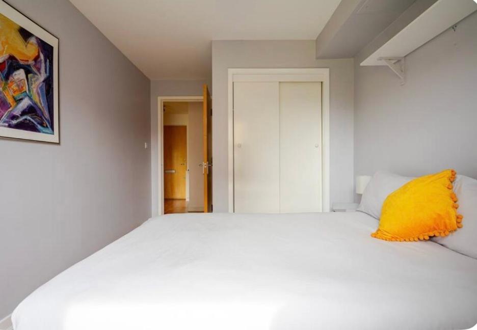 Modern Spacious Retreat Full Fibre Wi-Fi & Free Parking EDI Eksteriør bilde